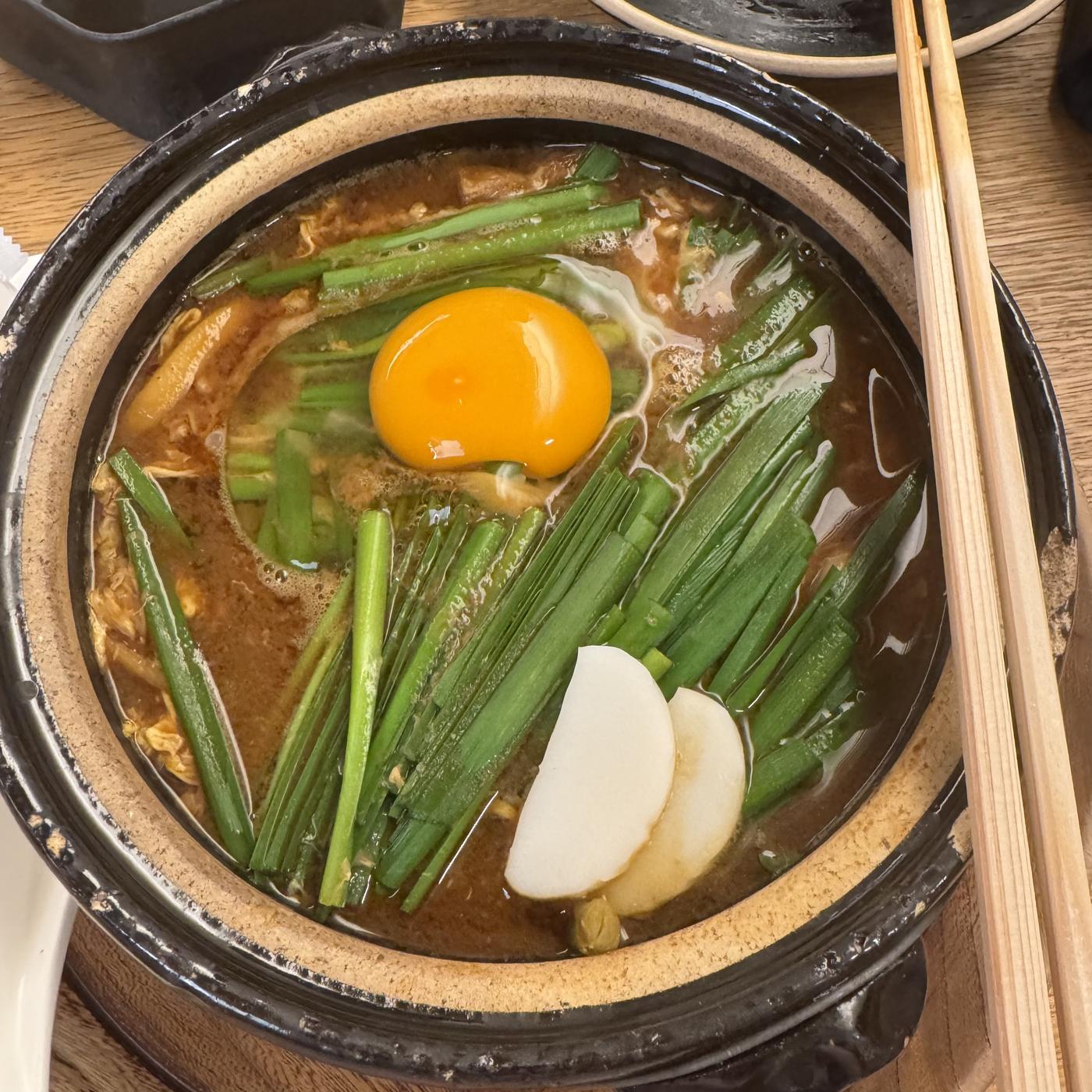 味噌煮込みうどん（味噌燉烏冬），烏冬偏硬是它的本色