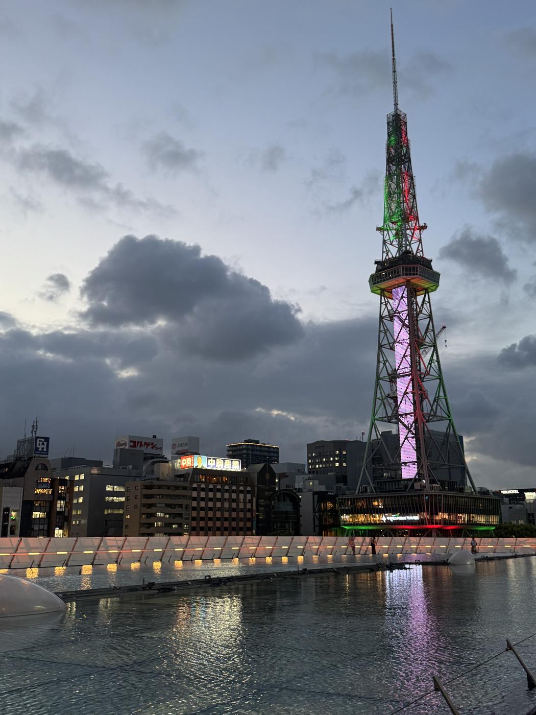 傍晚的中部電力 MIRAI TOWER（名古屋電視塔）